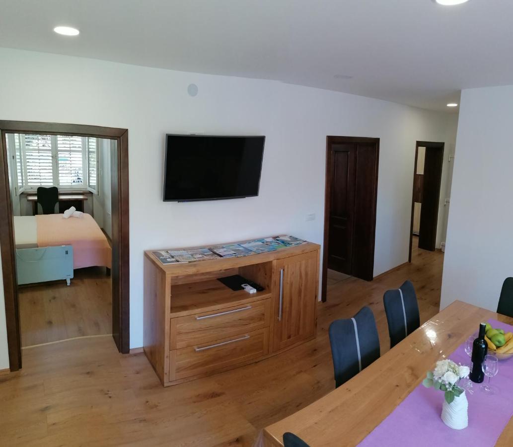Apartment "B" 50 M From The Beach Zadar Eksteriør billede
